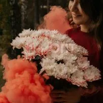 Букет № 550 из красных крашеных хризантем — фото 18