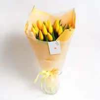 Букет № 571 из 15 желтых тюльпанов — фото 9