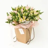 Композиция № 229 в крафтовой сумочке — фото 9