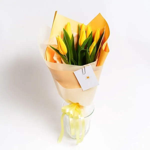 Букет № 570 из 7 желтых тюльпанов — фото 2