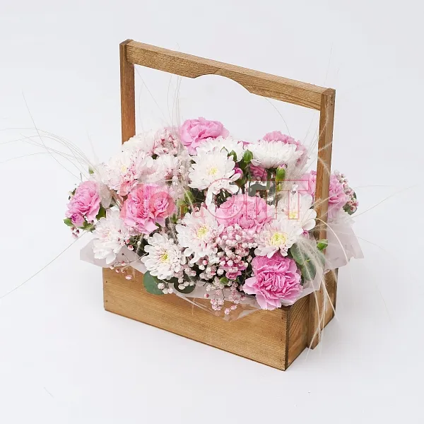 Композиция № 165 с хризантемой в деревянном ящике  — фото 1