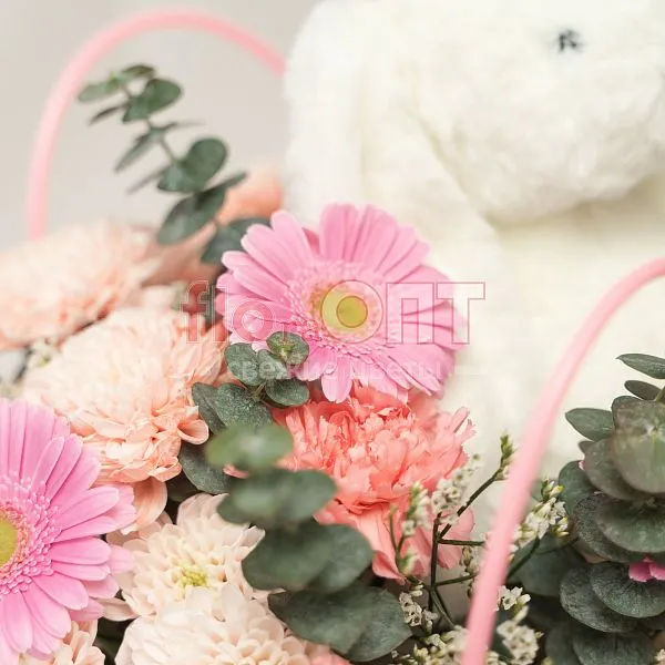 Композиция № 228 в розовой сумочке с игрушкой  — фото 4