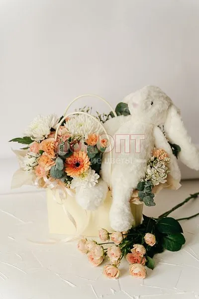 Композиция № 222 в сумочке с игрушкой  — фото 1