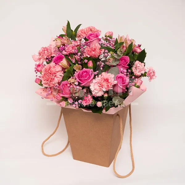 Коробка № 233 сборная в розовой цветовой гамме  — фото 1