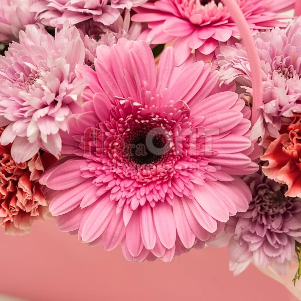 Композиция № 266 с розовыми герберами  — фото 4