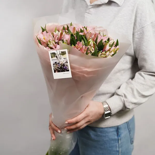 Букет № 551 с Альстромерией  — фото 1