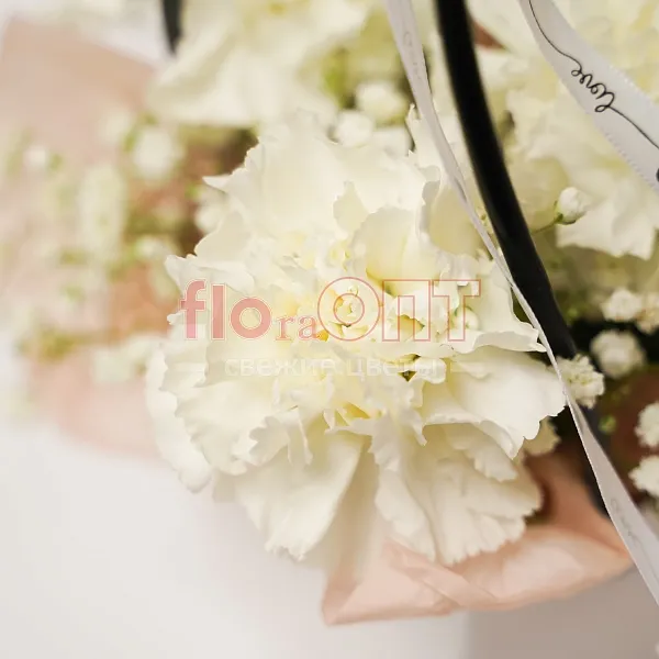 Коробка № 217 с белой гвоздикой  — фото 3