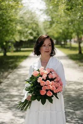 Роза Россия 60 см — фото 10